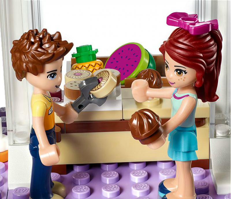 LEGO Friends Supermarket v Heartlake 41118