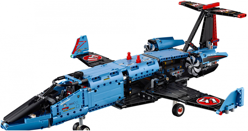 LEGO Technic Závodní stíhačka 42066