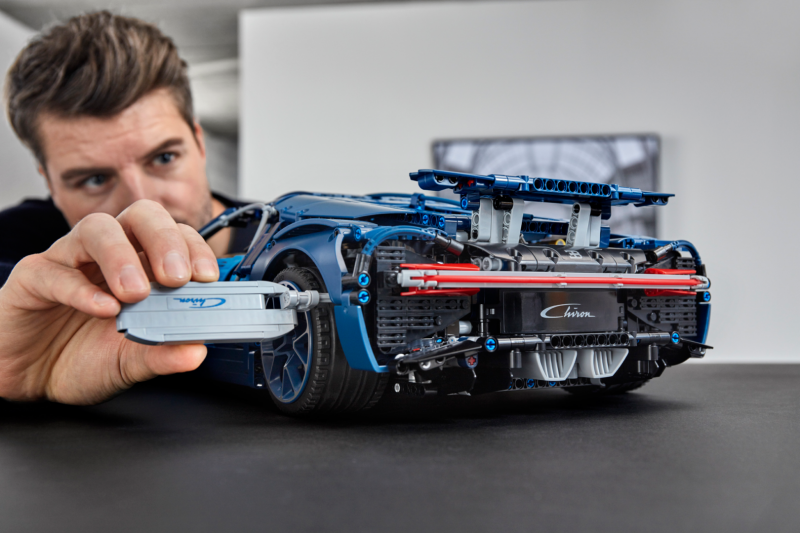 LEGO® Technic 42083 Bugatti Chiron