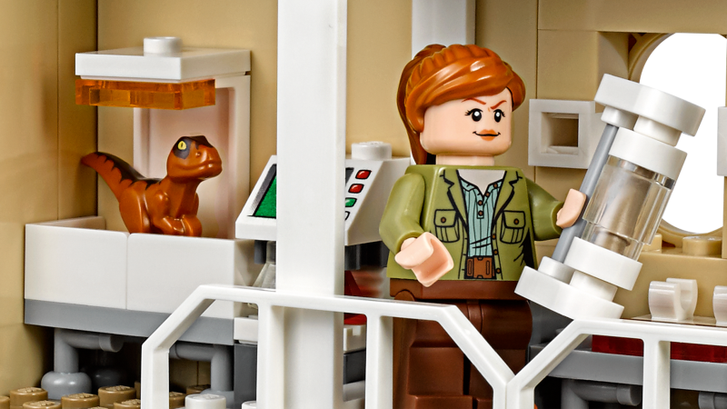 LEGO Jurassic World Řádění Indoraptora v Lockwoodově sídle 75930