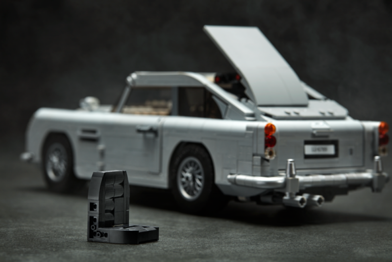 LEGO Creator Expert Bondův Aston Martin DB5 10262