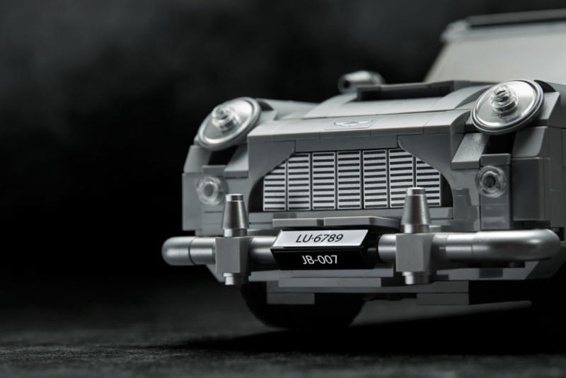 LEGO Creator Expert Bondův Aston Martin DB5 10262