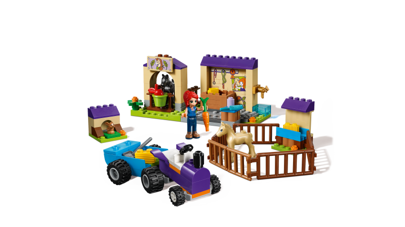 LEGO Friends Mia a stáj pro hříbata 41361