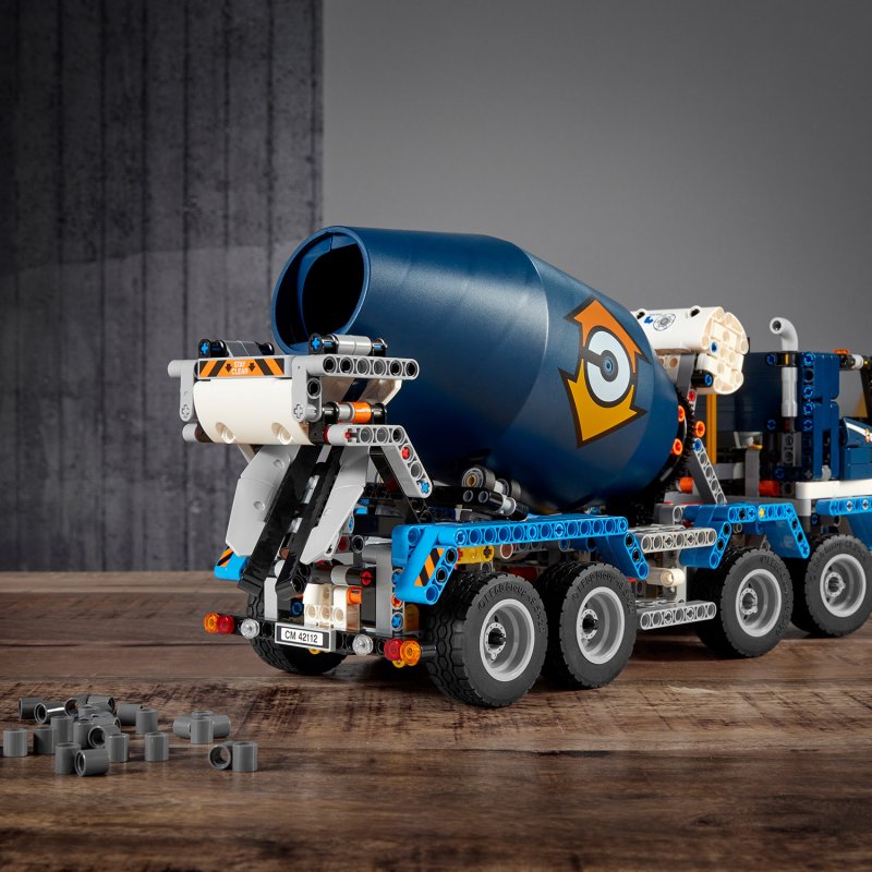 LEGO Technic Náklaďák s míchačkou na beton 42112