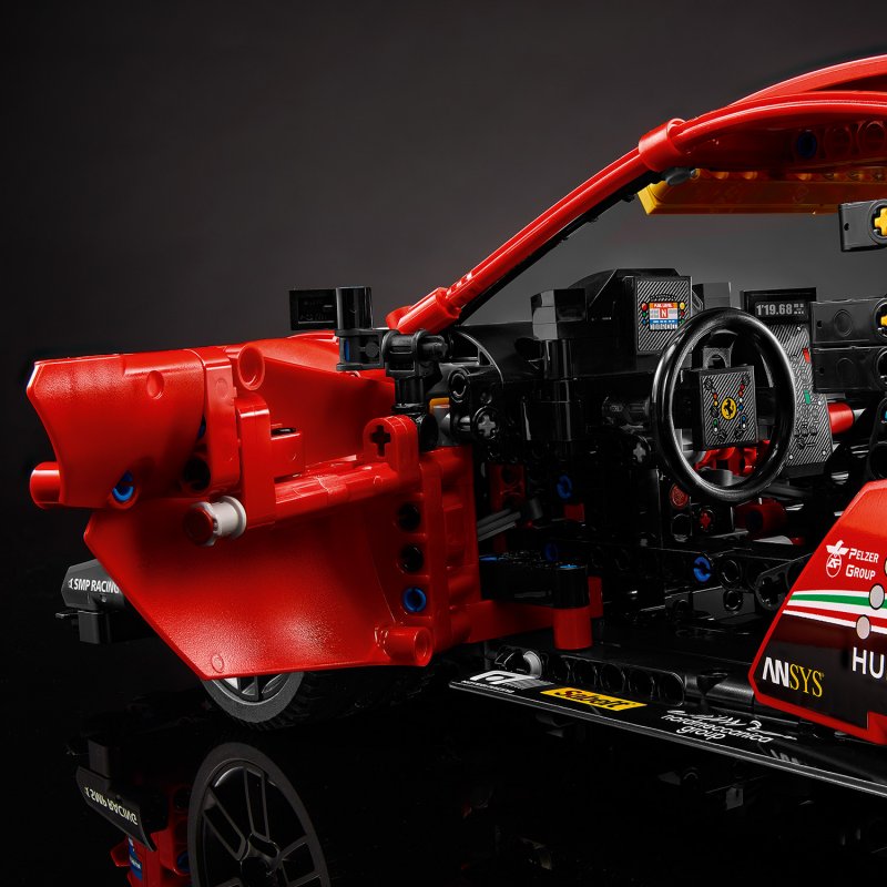 LEGO® Technic 42125 Ferrari 488 GTE „AF Corse #51”