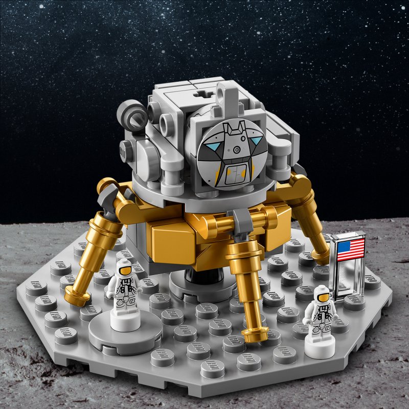 LEGO® Ideas 92176 LEGO® NASA Apollo Saturn V