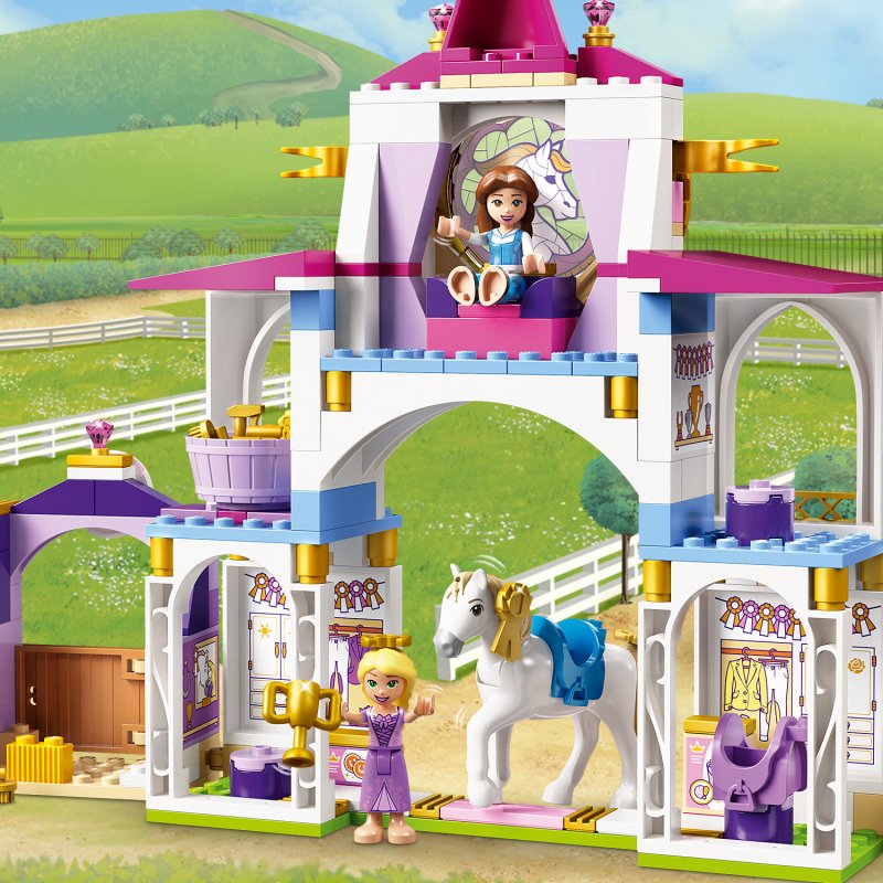 LEGO® │ Disney Princess™ 43195 Královské stáje Krásky a Lociky