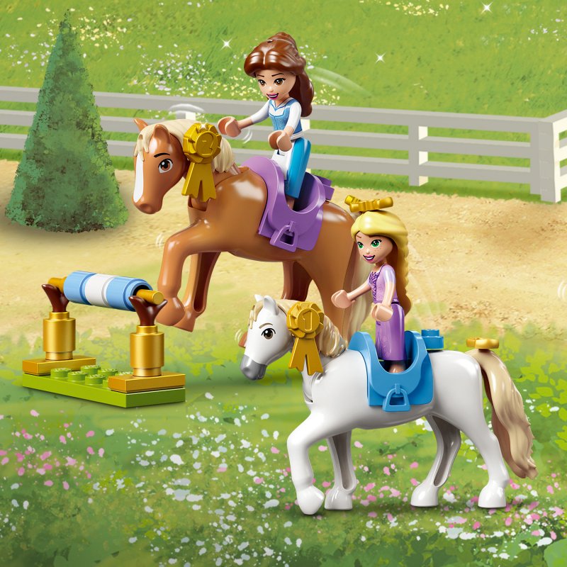 LEGO® │ Disney Princess™ 43195 Královské stáje Krásky a Lociky