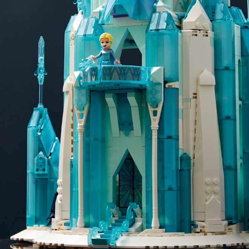 LEGO® │ Disney Ledové království 43197 Ledový zámek