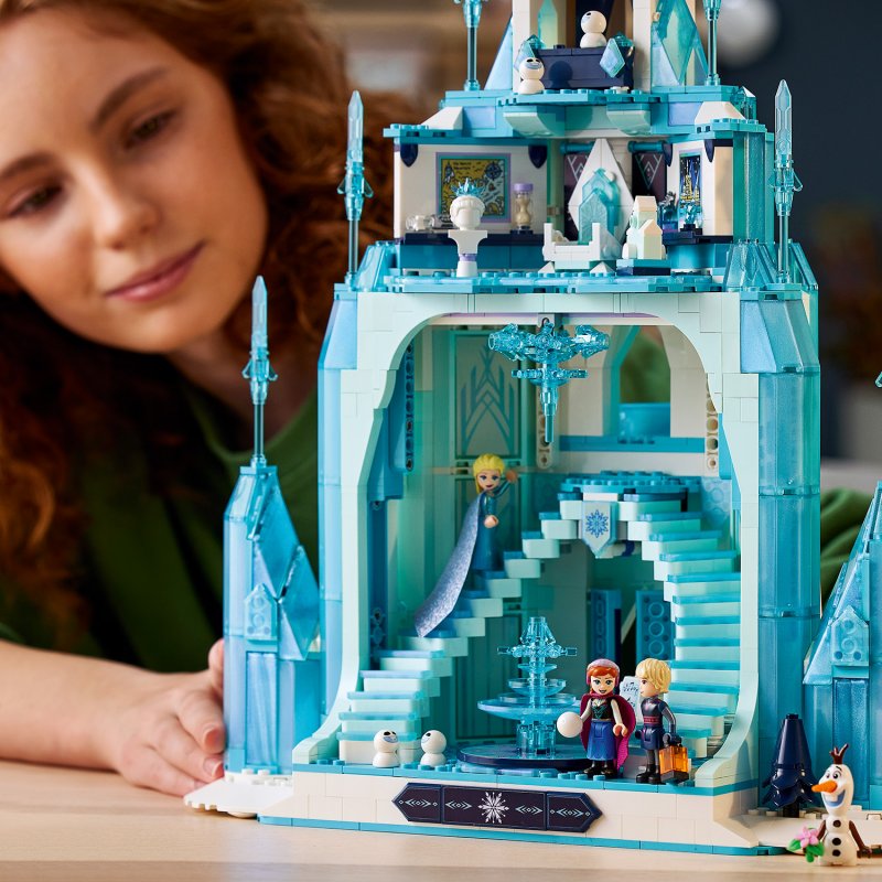 LEGO® │ Disney Ledové království 43197 Ledový zámek