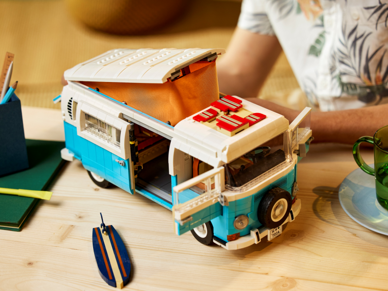 LEGO® Icons 10279 Volkswagen T2 Camper Van