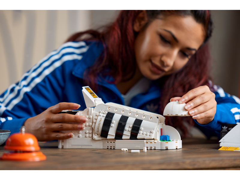 LEGO® Icons 10282 adidas Originals Superstar