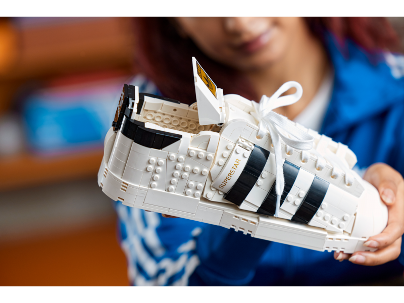 LEGO® Icons 10282 adidas Originals Superstar