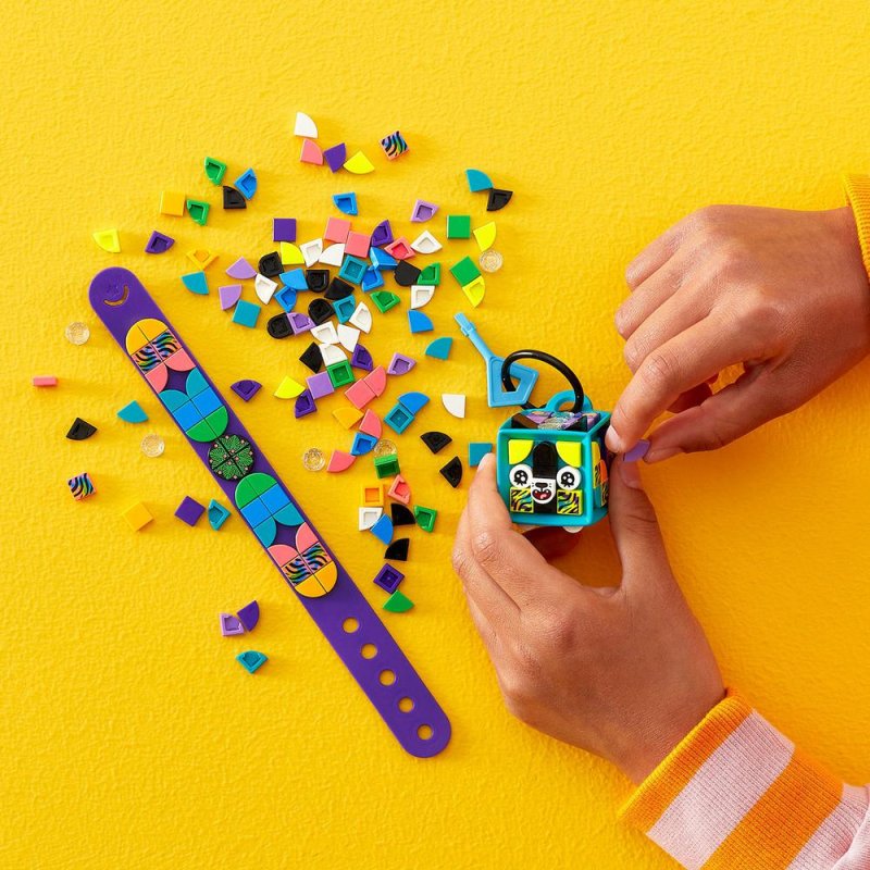 LEGO® DOTS 41945 Neonový tygr – náramek & ozdoba na tašku