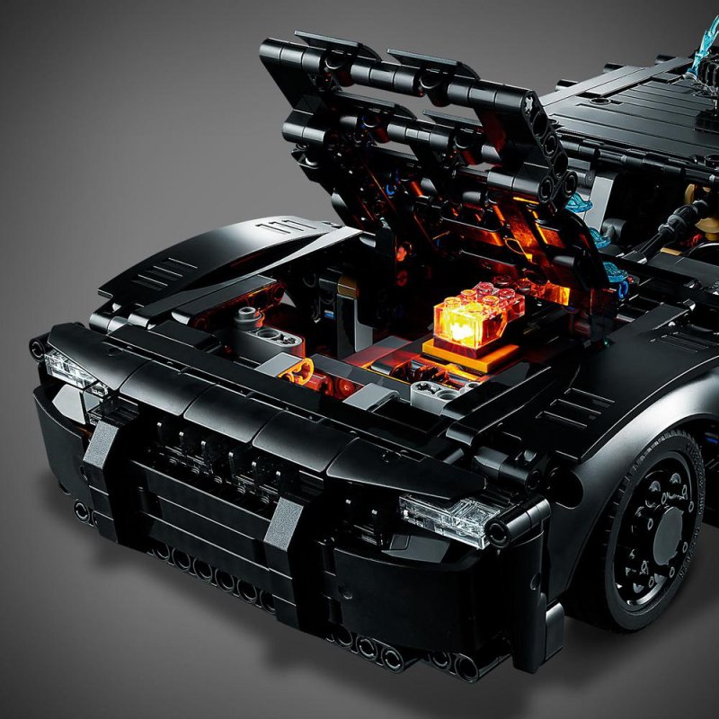 LEGO® Technic 42127 BATMAN – BATMOBIL