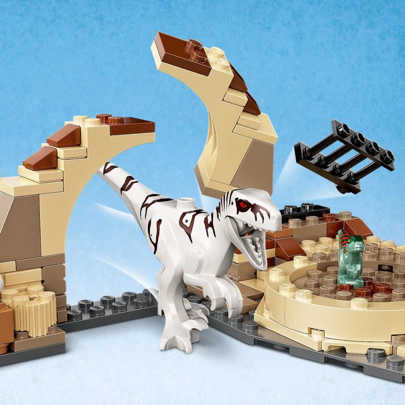 LEGO® Jurassic World™ 76945 Atrociraptor: honička na motorce