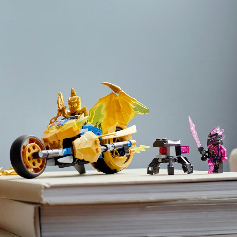 LEGO® NINJAGO® 71768 Jayova zlatá dračí motorka