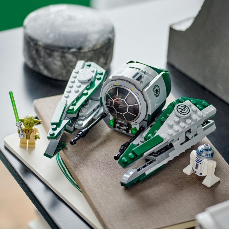 LEGO® Star Wars™ 75360 Yodova jediská stíhačka