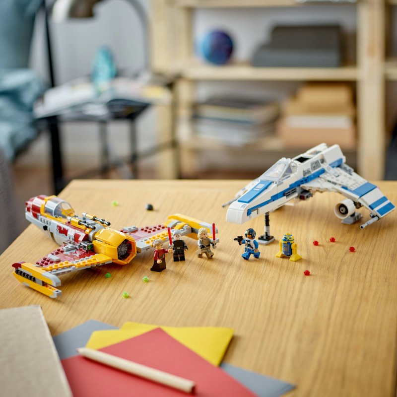 LEGO® Star Wars™ 75364 Stíhačka E-wing™ Nové republiky vs. stíhačka Shin Hati