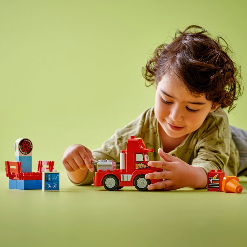 LEGO® DUPLO® I Disney 10417 Mack na závodech