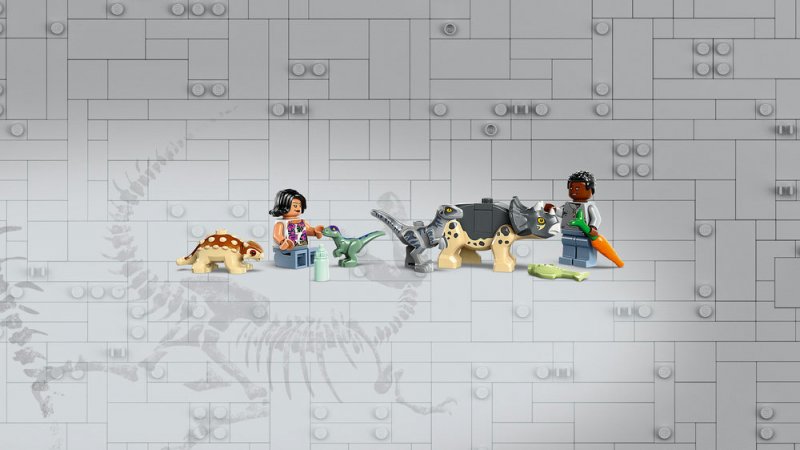 LEGO® Jurassic World 76963 Záchranářské středisko pro dinosauří mláďata