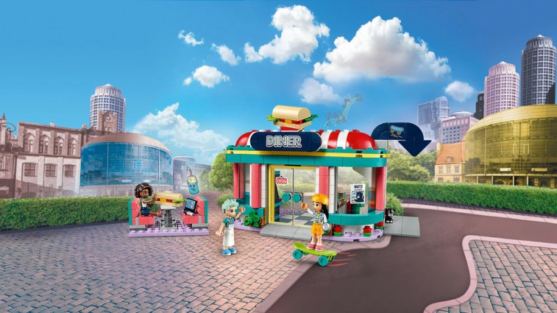 LEGO® Friends 41728 Bistro v centru městečka Heartlake