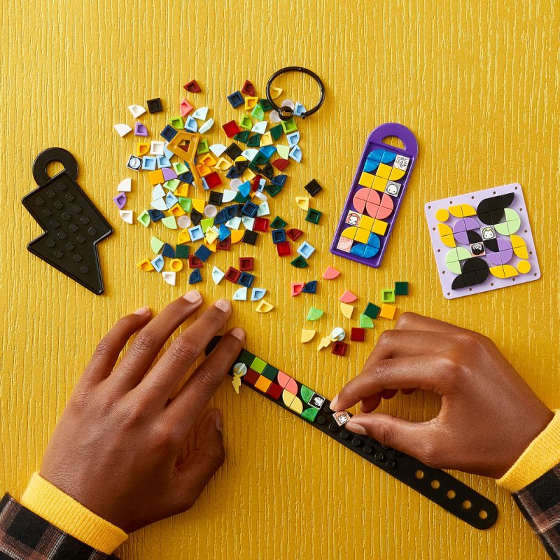 LEGO® DOTS 41808 Sada doplňků – Bradavice
