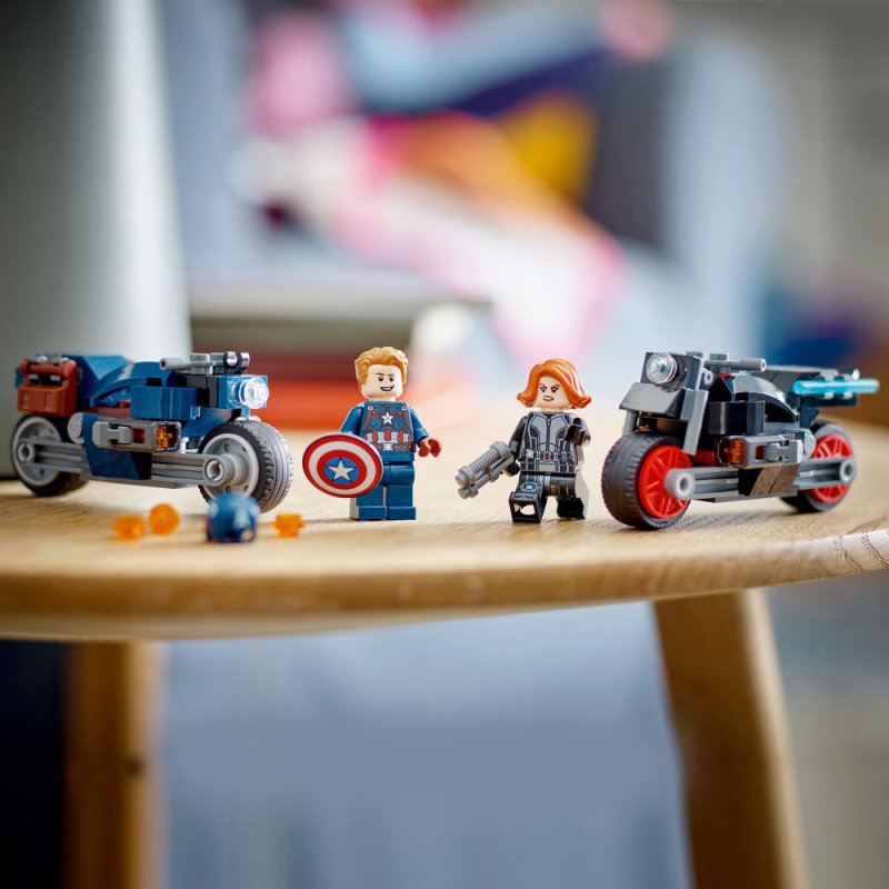 LEGO® Marvel 76260 Black Widow a Captain America na motorkách