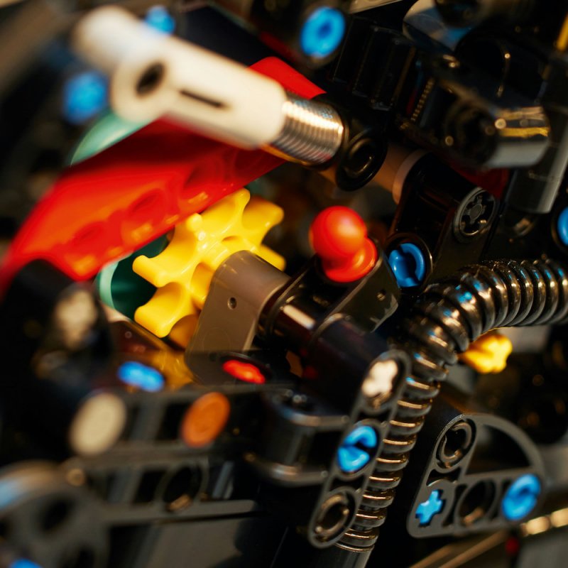 LEGO® Technic 42159 Yamaha MT-10 SP