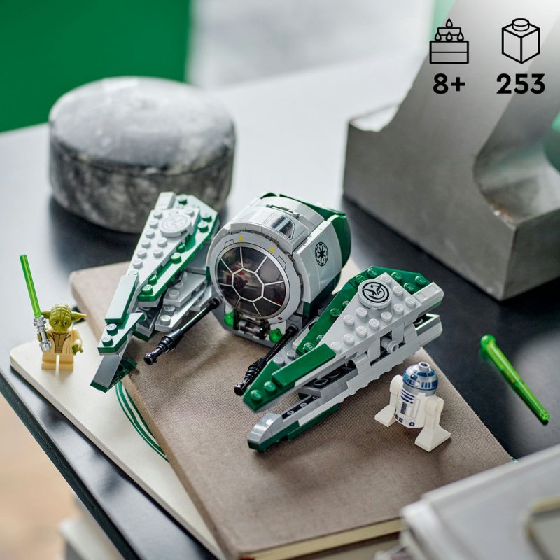 LEGO® Star Wars™ 75360 Yodova jediská stíhačka