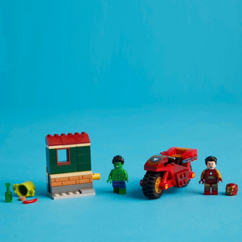 LEGO® Marvel 76287 Iron Man s motorkou a Hulk