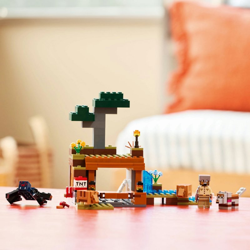 LEGO® Minecraft® 21269 Výprava do dolu a pásovec