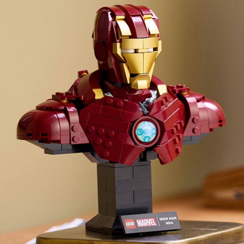 LEGO® │ Marvel 76327 Busta Iron Man MK4