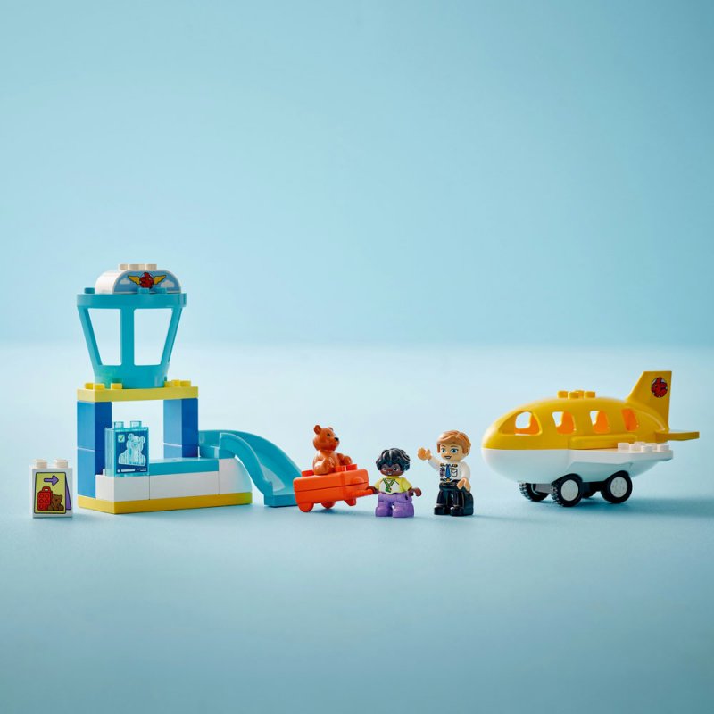 LEGO® DUPLO® 10443 Poprvé na letišti