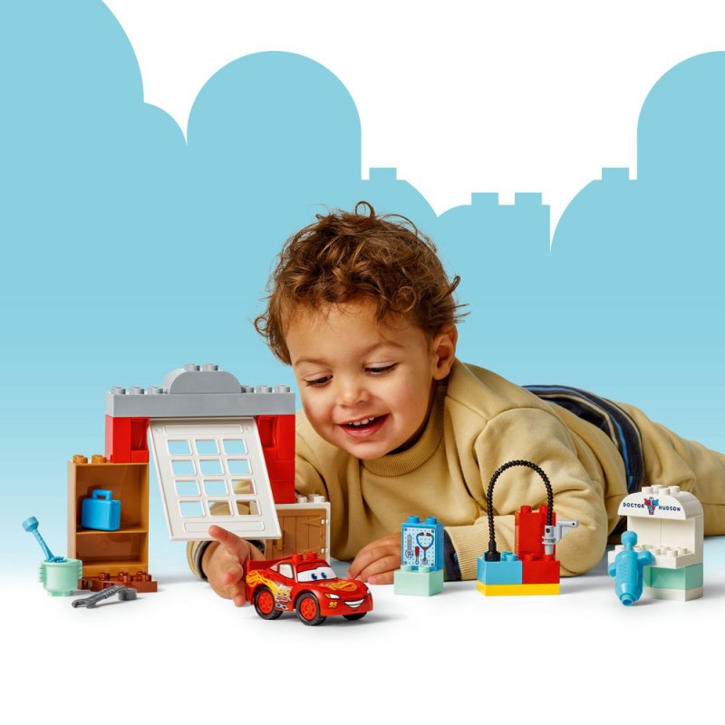 LEGO® DUPLO® │ Disney 10456 McQueen a návštěva v garáži doktora Hudsona