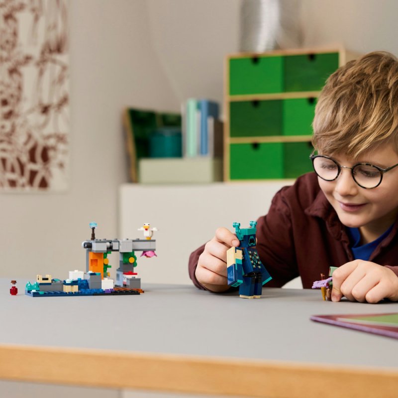 LEGO® Minecraft® 21274 Setkání se Strážcem