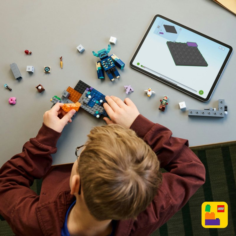 LEGO® Minecraft® 21274 Setkání se Strážcem