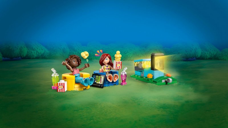 LEGO® Friends 42642 Filmový večer s kamarády