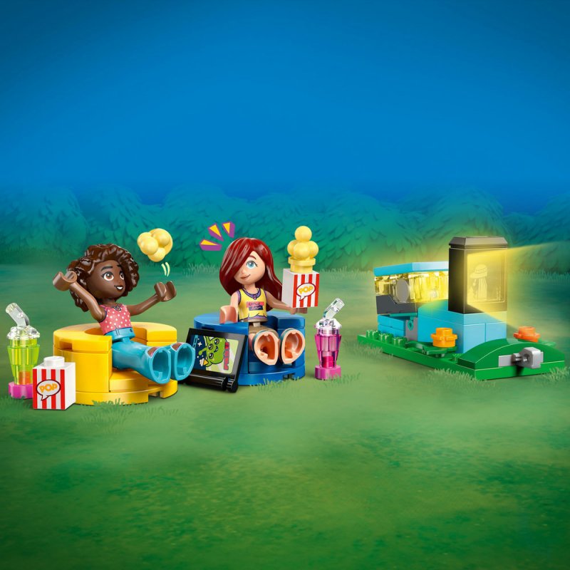 LEGO® Friends 42642 Filmový večer s kamarády