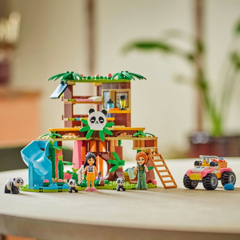 LEGO® Friends 42648 Péče o zvířátka v pandí záchranné stanici