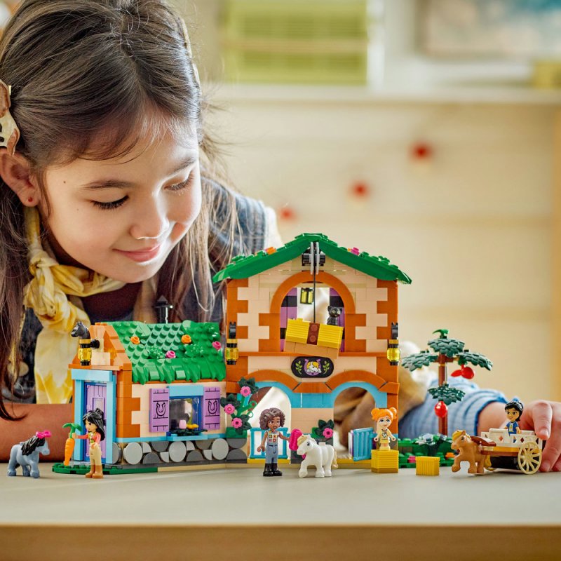 LEGO® Friends 42654 Ranč s poníky a stáj