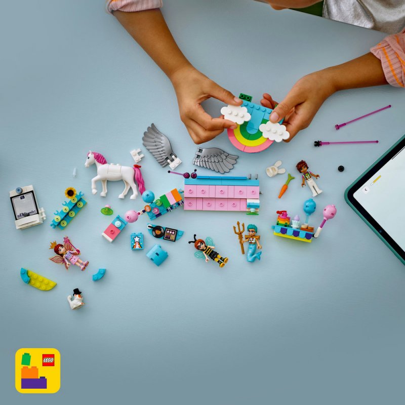 LEGO® Friends 42661 Kostýmová párty s jednorožcem a vílou