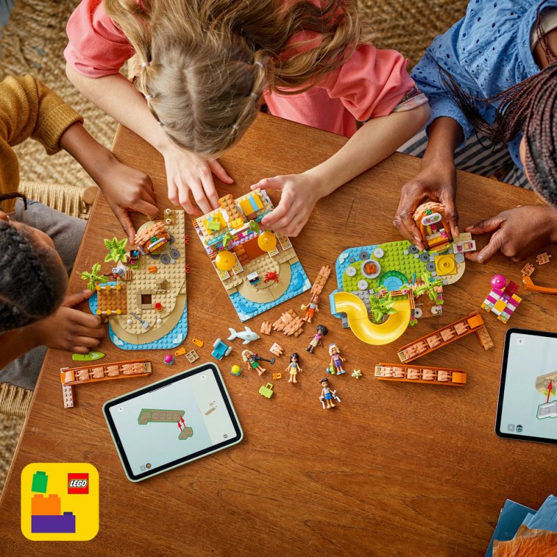 LEGO® Friends 42673 Rodinná dovolená u pláže