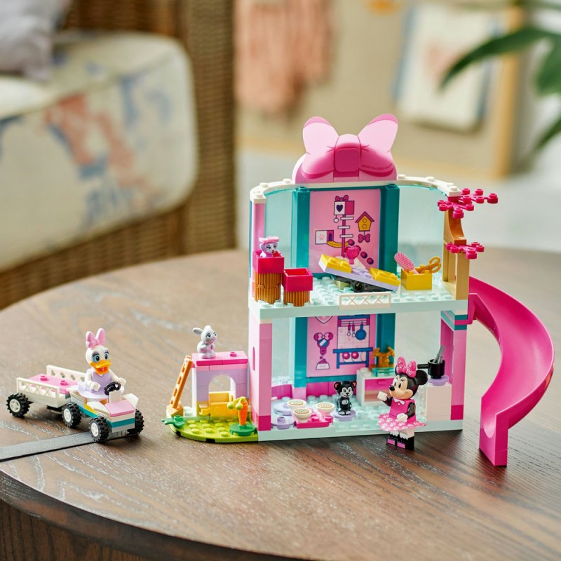 LEGO® │ Disney 43274 Minnie a hotel pro domácí mazlíčky
