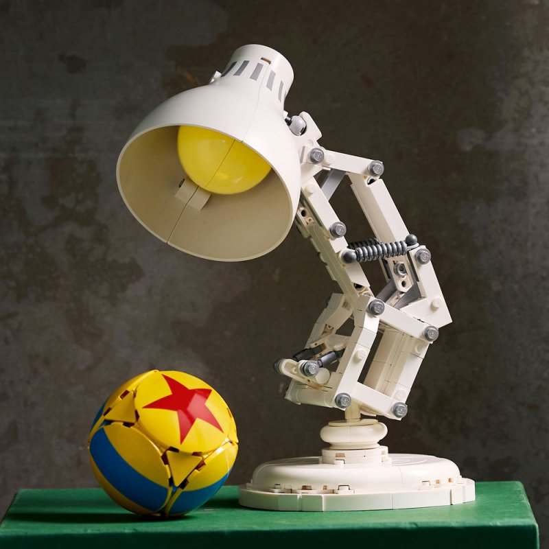 LEGO® Ideas 21357 Disney Pixar Luxo Jr.