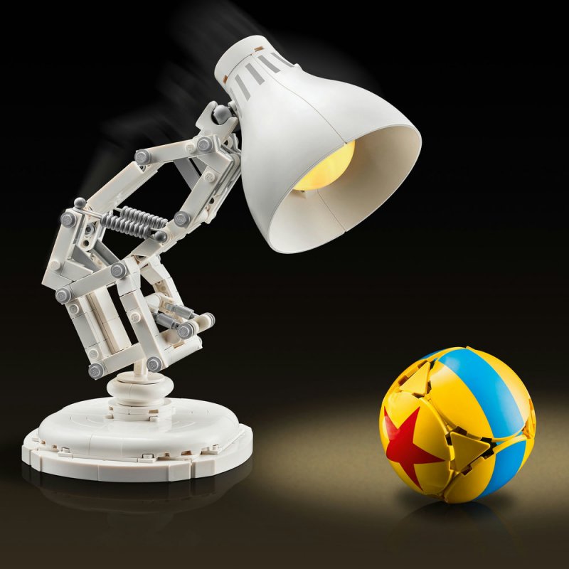 LEGO® Ideas 21357 Disney Pixar Luxo Jr.