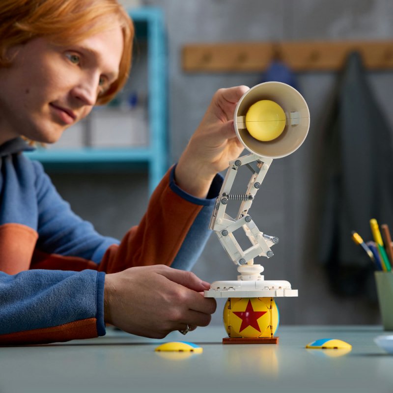LEGO® Ideas 21357 Disney Pixar Luxo Jr.