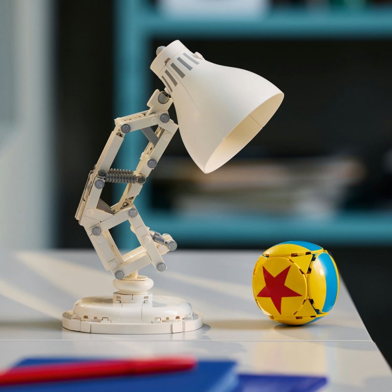 LEGO® Ideas 21357 Disney Pixar Luxo Jr.