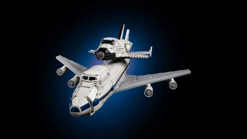 LEGO® Icons 10360 Letadlo pro přepravu raketoplánů