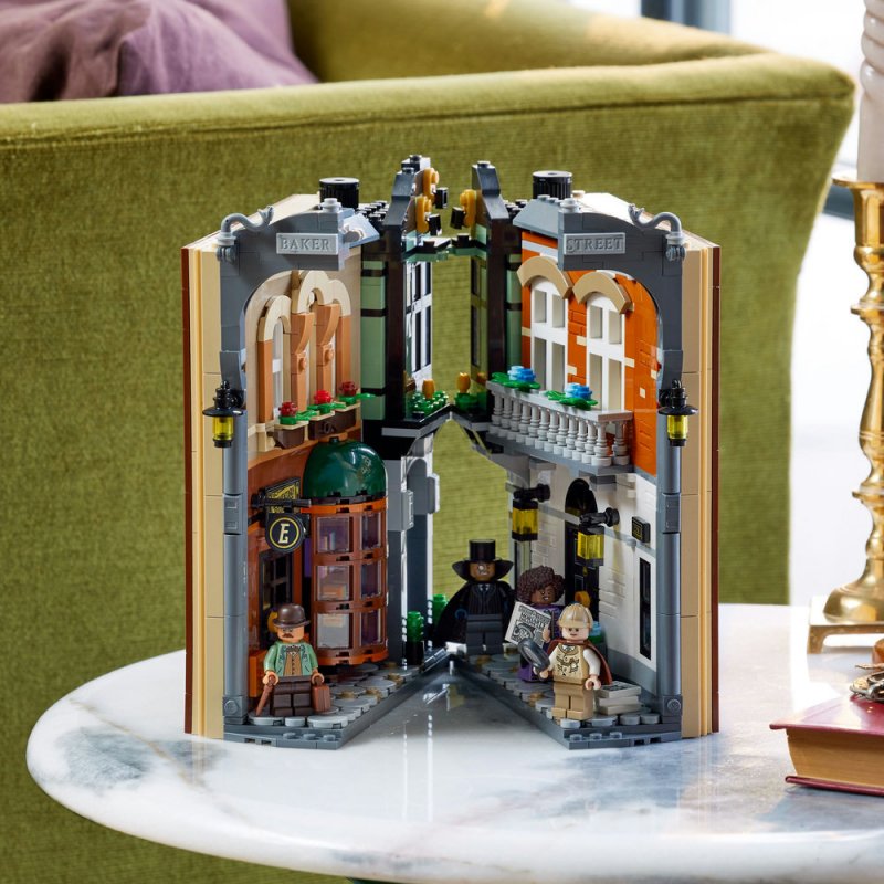 LEGO® Icons 10351 Knižní zarážka: Sherlock Holmes
